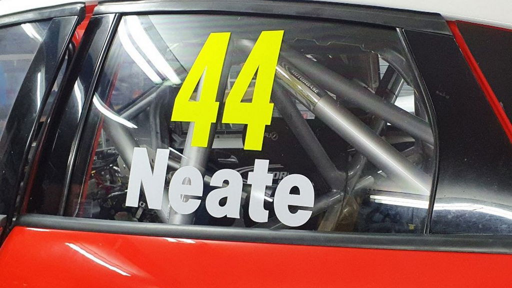 Neate returns to BTCC with Motorbase Performance